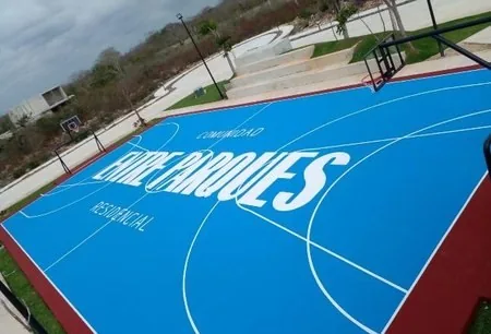 Cancha en Mérida, Yucatán, con diseño personalizado pintada por PLAYKO